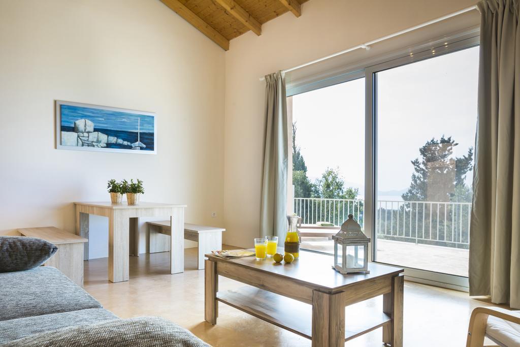 Magganos Sunset Villas Fiskardo Bagian luar foto